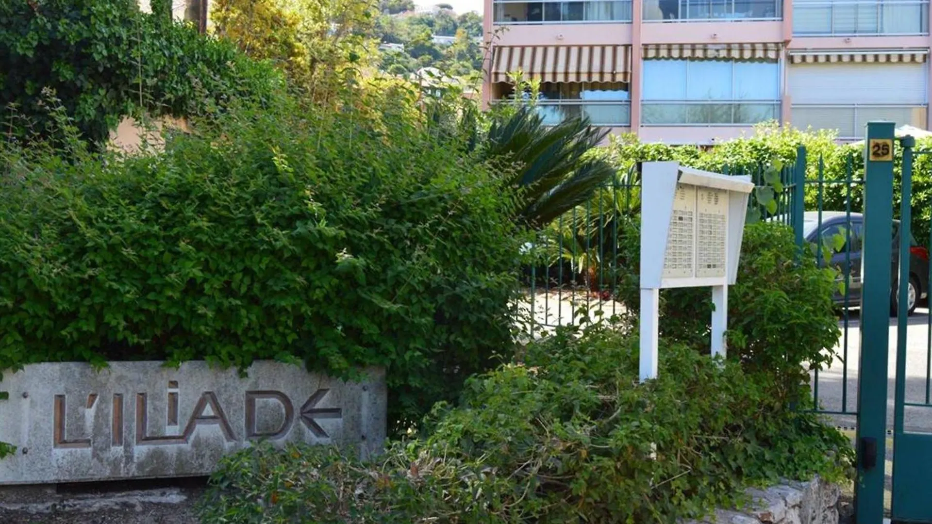 Studio Agreable Avec Loggia, Garage Et Plage A Proximite - 2 Couchages, Golfe-Juan - Fr-1-252-62 0*,  Франция